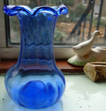 blue vase